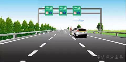 车辆在高速公路发生故障不能移动时，驾驶人这种尝试排除故障的做法是否正确？-学法减分拍照搜题