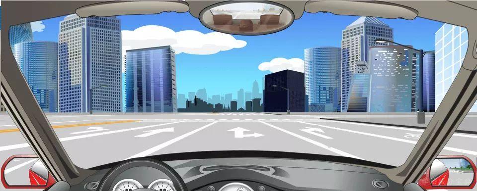 该车道路面导向箭头指示在前方路口仅可右转弯。-学法减分拍照搜题