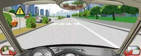 在辅路上行驶，遇到图中所示有一辆小型客车从主路进入辅路时，怎么做是正确的？-学法减分拍照搜题
