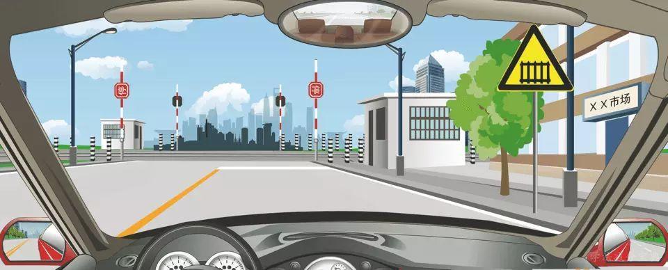 右侧这个标志警告前方是无人看守的有多股铁路与道路相交铁路道口。-学法减分拍照搜题