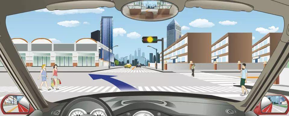 驾驶机动车此时可以加速通过路口。-学法减分拍照搜题