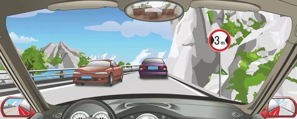右侧标志表示前方道路限宽3米。-学法减分拍照搜题