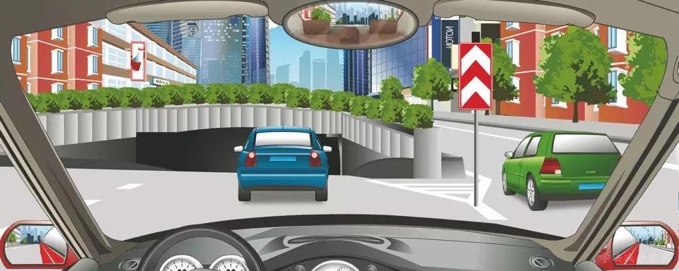 右侧标志警示前方道路两侧不能通行。-学法减分拍照搜题
