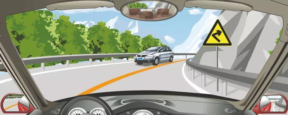 驾驶机动车在山区道路遇到这种情况如何处理？-学法减分拍照搜题